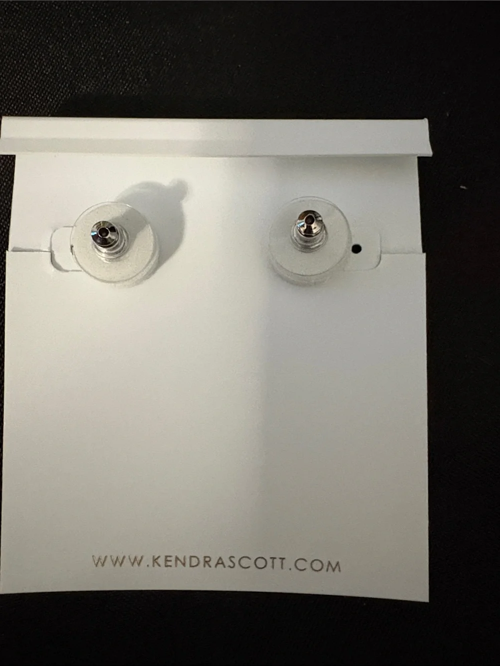 Kendra Scott reposhing this